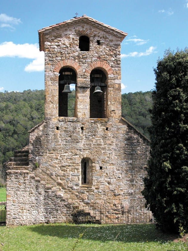 Romanische Kirchen auf der Rundfahrt bei Besalú