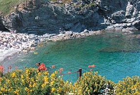 Blick auf die Bucht von Portbou