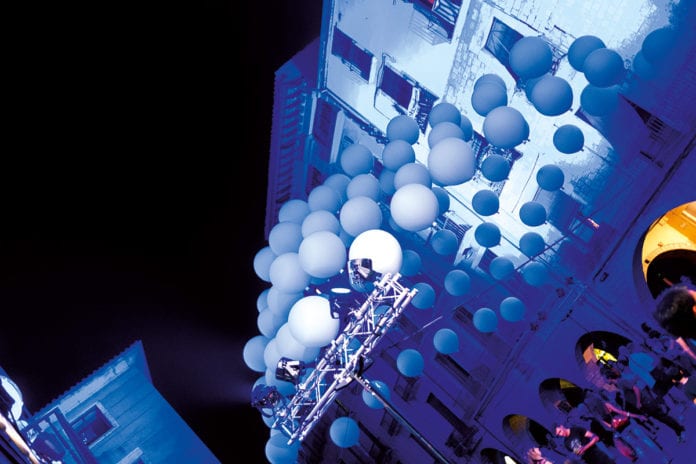 Altstadtfest in Girona mit Lichtspektakel