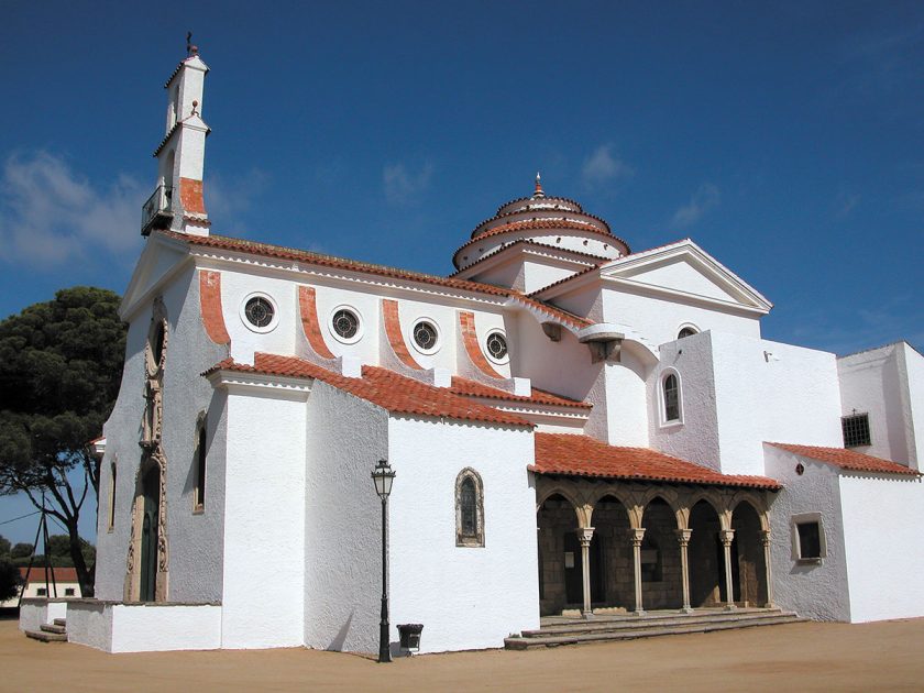 Die Kirche wurde 1942 von Francesc Folguera erbaut