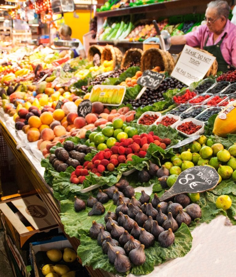 Spanischer Marktbesuch – Finden, Feilschen, Freuen